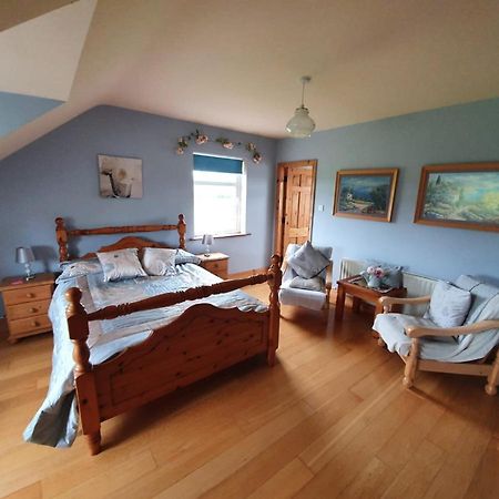 Wild Atlantic Stays Castlemaine Exterior photo